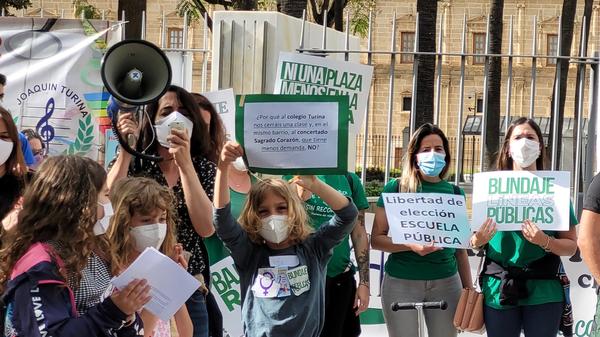 En defensa de la Educación como derecho público y bien común