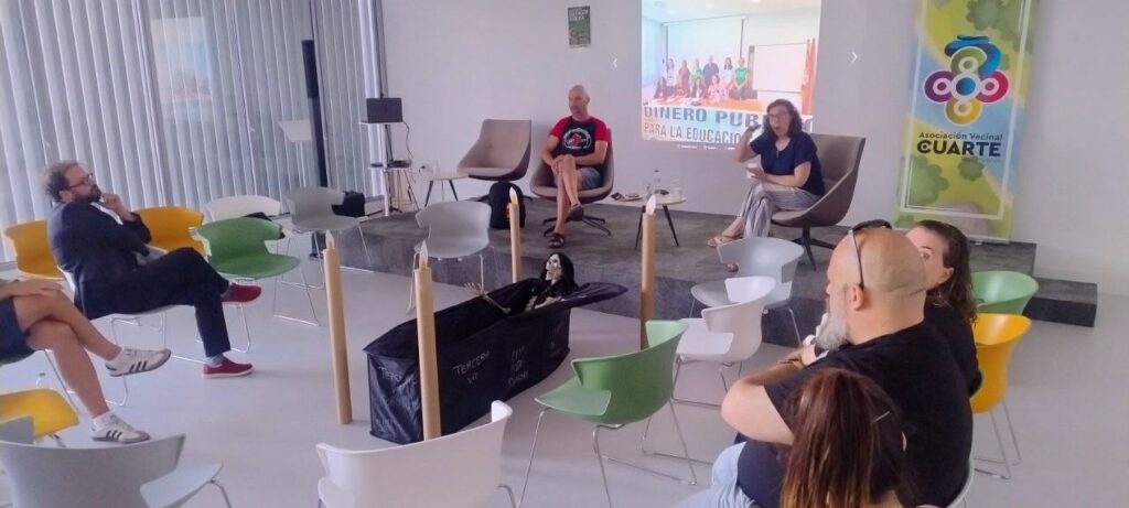 CGT en Cuarte defendiendo la Escuela Pública