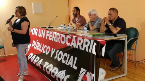 Acto en Caspe de CGT en defensa del ferrocarril