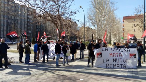 Nueva concentración contra la ley de mutuas