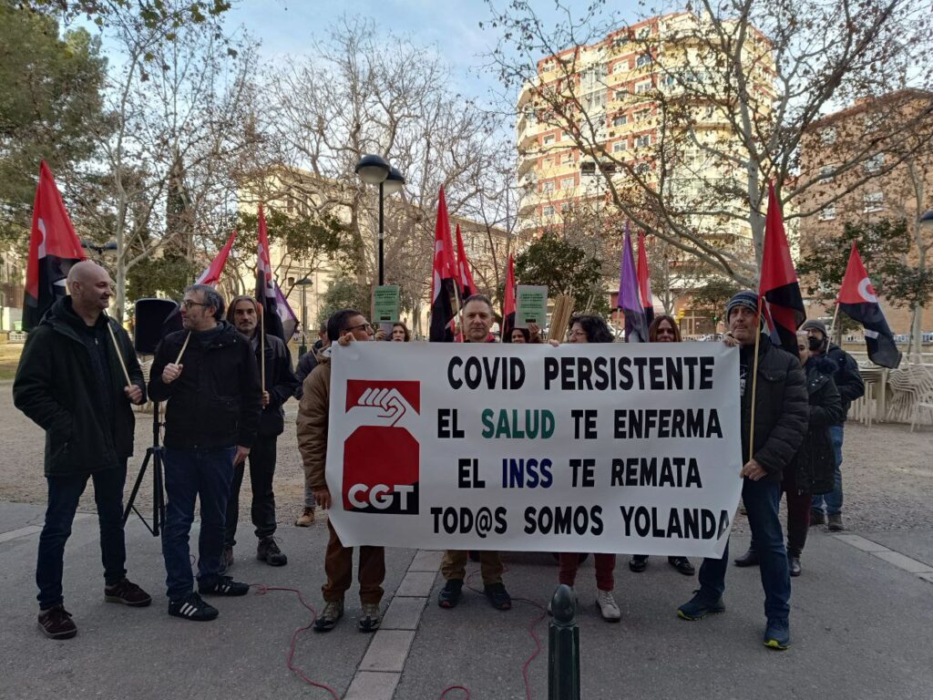 Concentración en apoyo a Yolanda ante la inspección de trabajo.